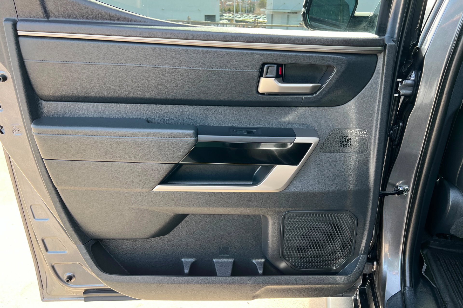 Used 2024 Toyota Tundra Limited image 19