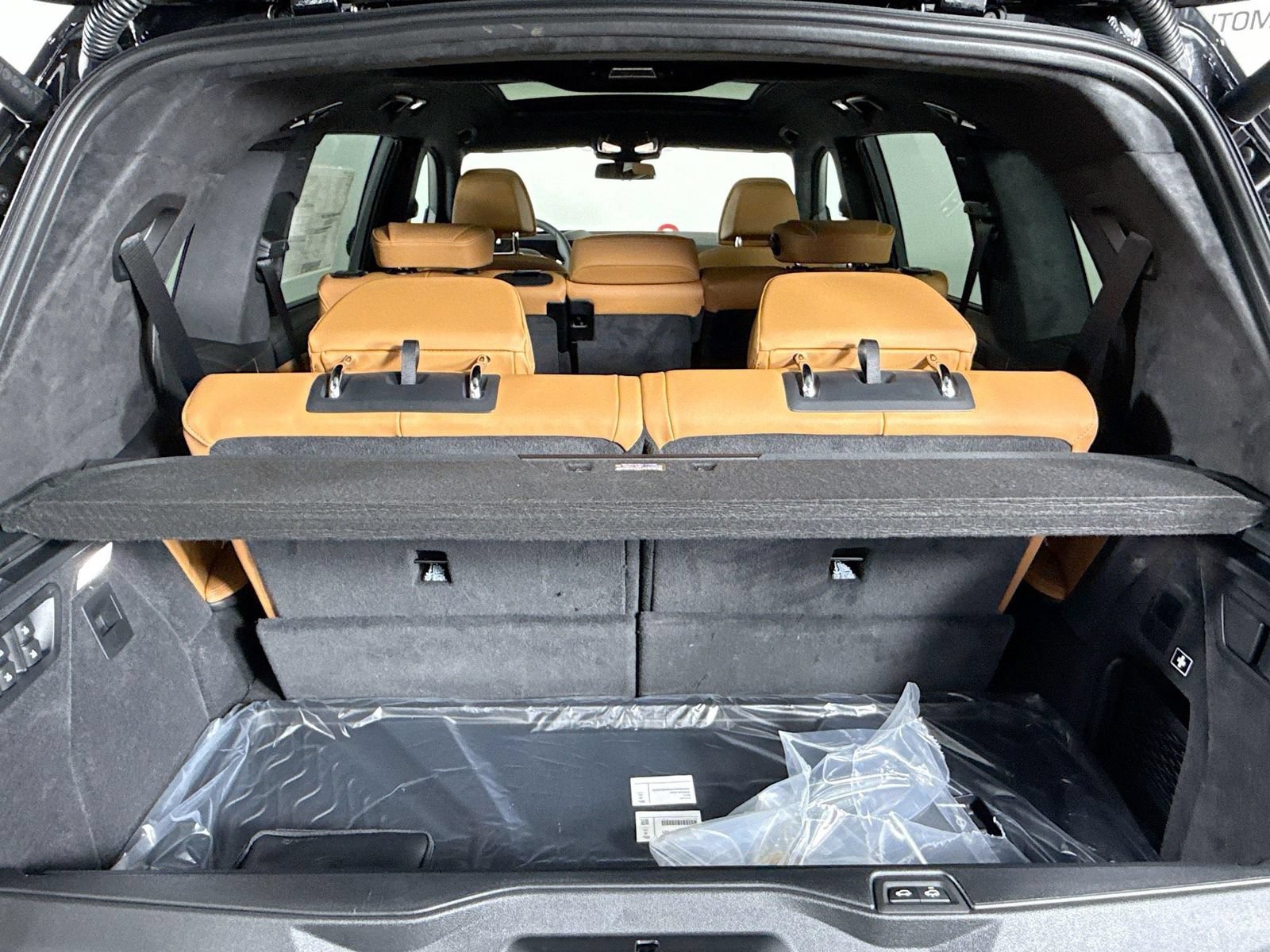 New 2027 BMW X7 xDrive40i w/ M Sport Package AWD/4WD image 28