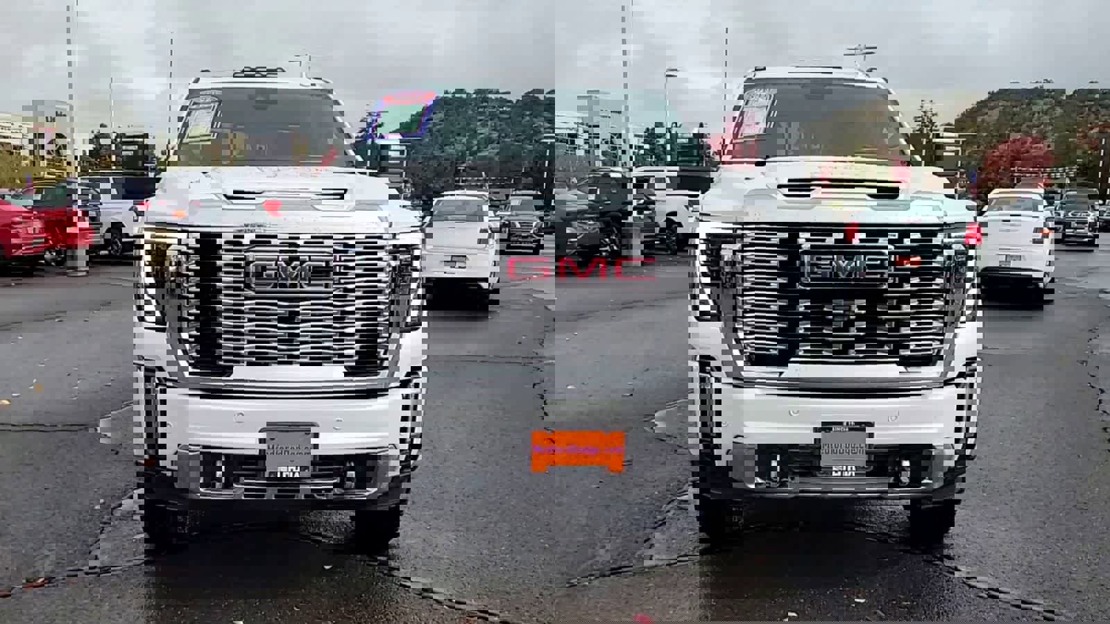 Used 2024 GMC Sierra 3500 Denali w/ Denali Reserve Package image 3