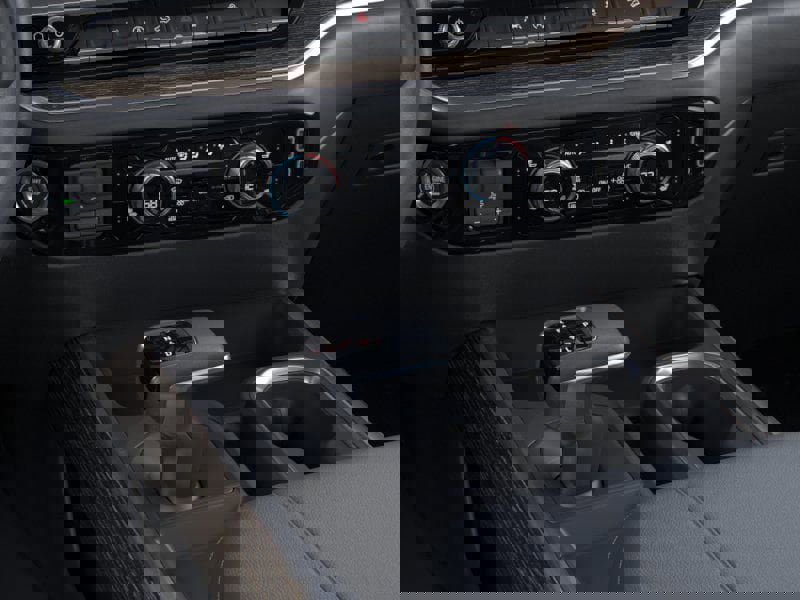 New 2026 GMC Sierra 1500 Elevation w/ LPO, Elevation Black Package image 23