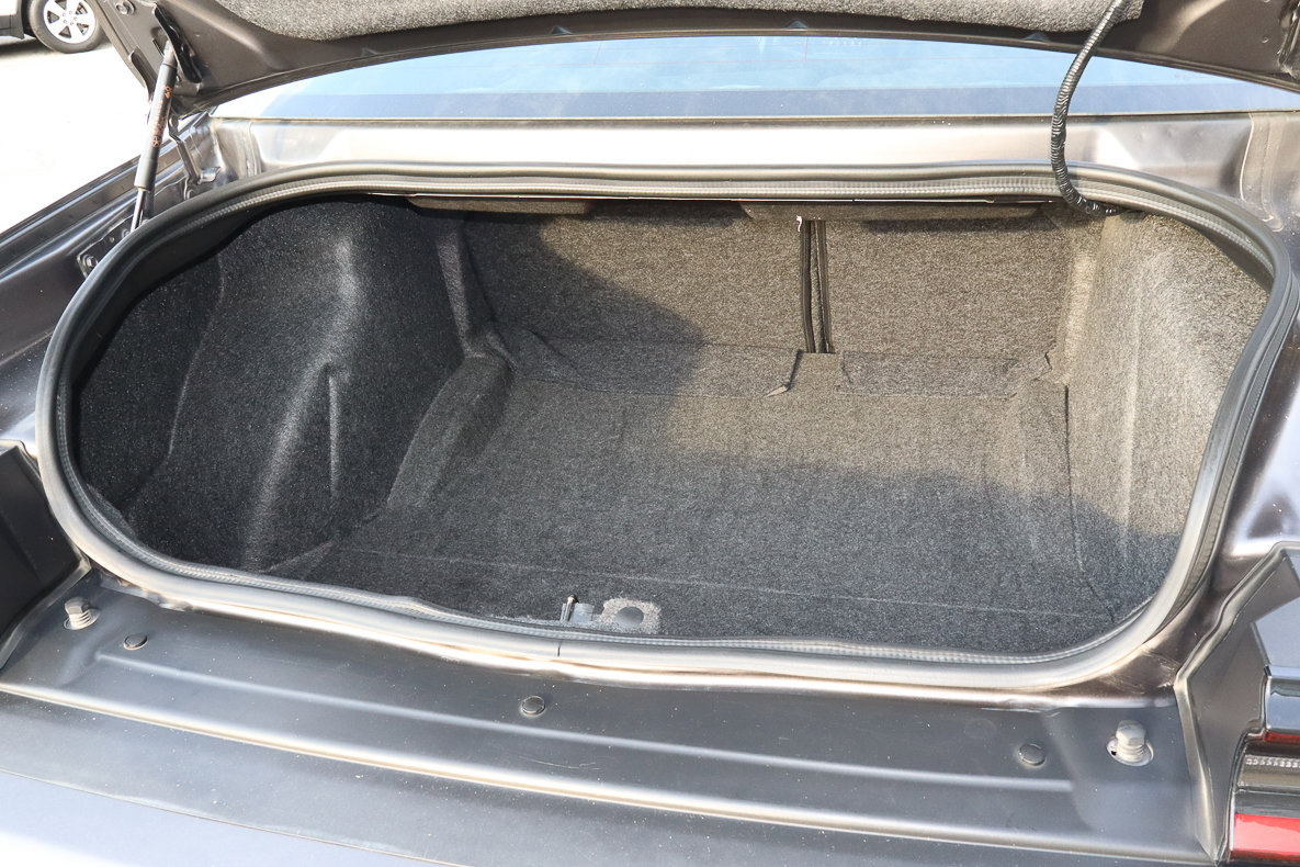 Used 2023 Dodge Challenger SXT image 9