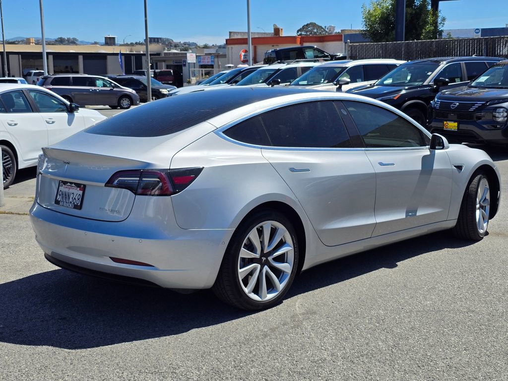 Used 2018 Tesla Model 3 Long Range image 4