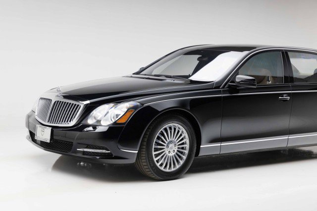 Used 2012 Maybach 62 image 33