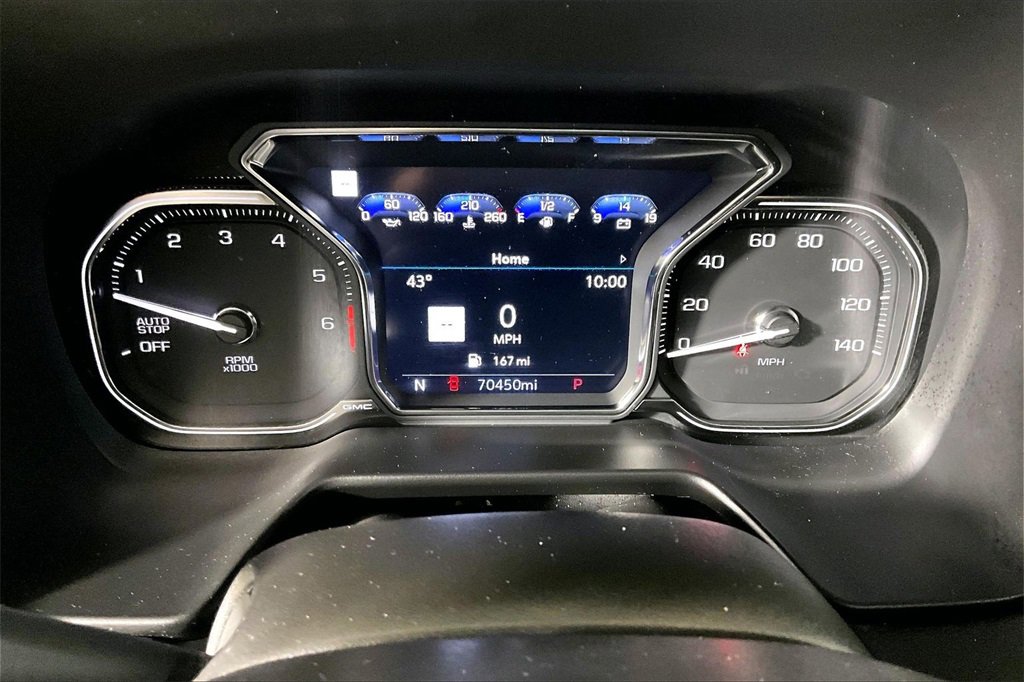 Used 2021 GMC Yukon SLT w/ SLT Premium Package image 16