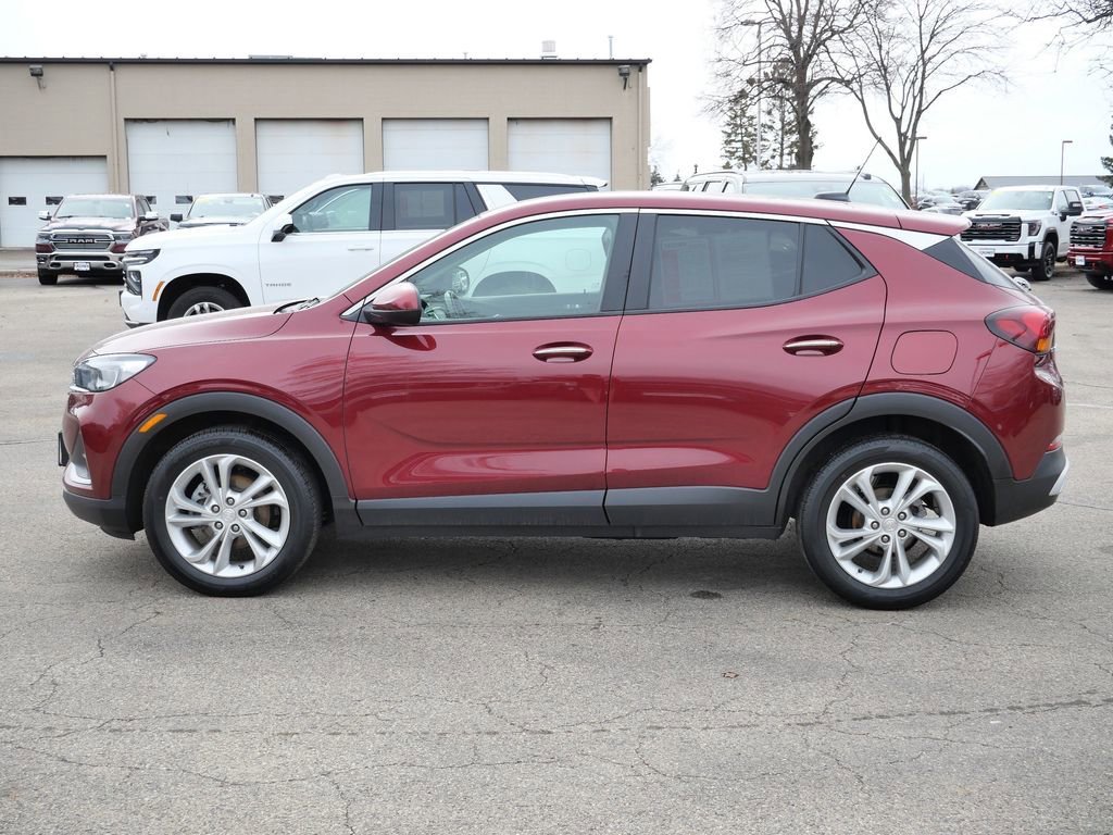 Used 2023 Buick Encore GX Preferred w/ Cold Weather Comfort Package FWD image 6