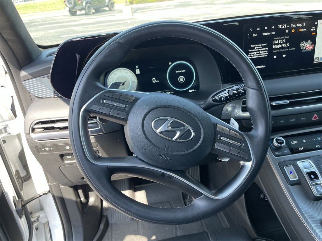 Used 2023 Hyundai Palisade Calligraphy w/ Cargo Package image 14