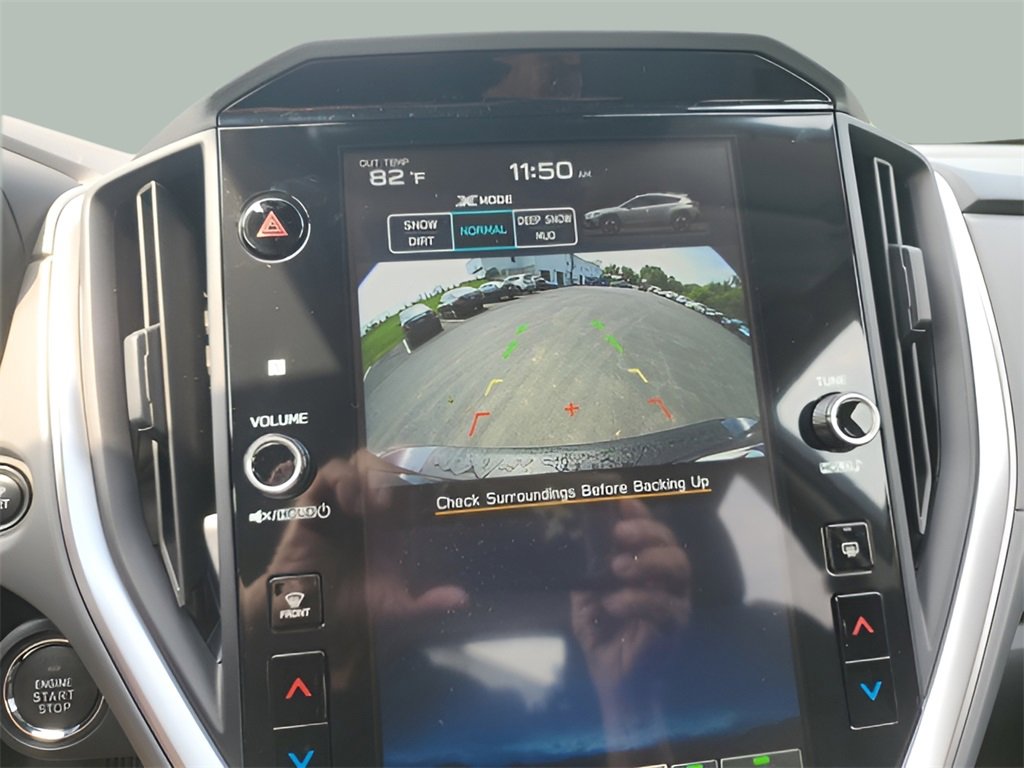 Used 2025 Subaru Crosstrek 2.0i Premium image 16