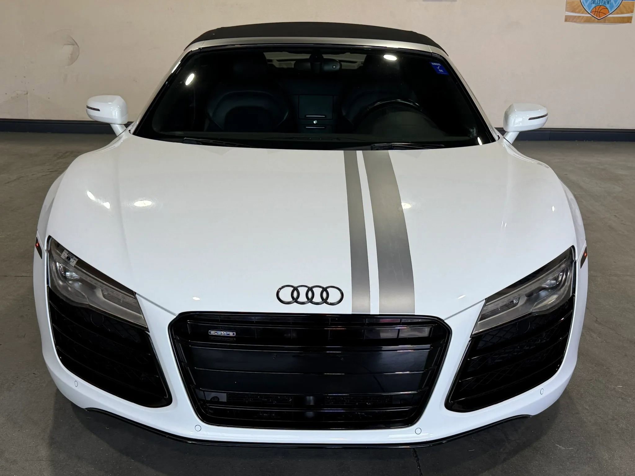 Used 2014 Audi R8 V8 AWD/4WD image 2