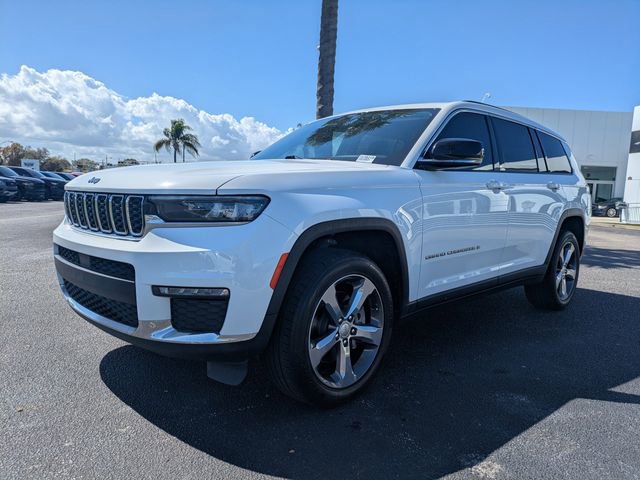 Used 2022 Jeep Grand Cherokee L Limited image 8