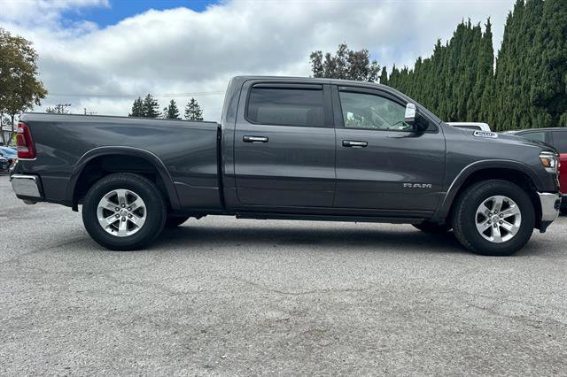 Used 2019 RAM 1500 Laramie AWD/4WD image 2