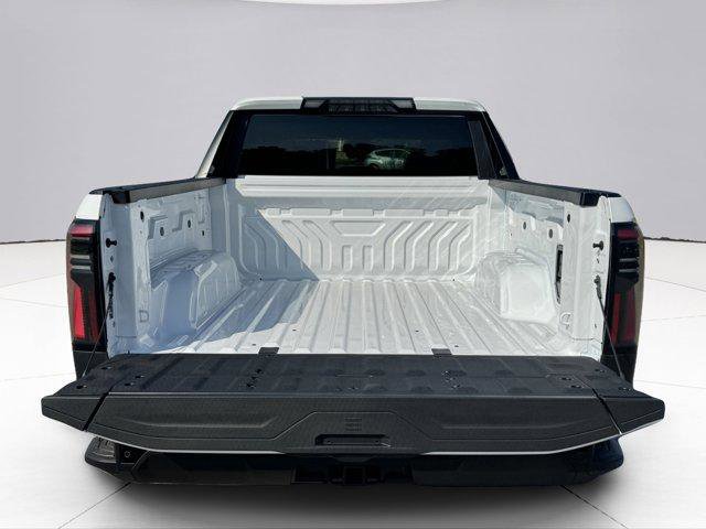 New 2026 GMC Sierra EV Elevation image 17