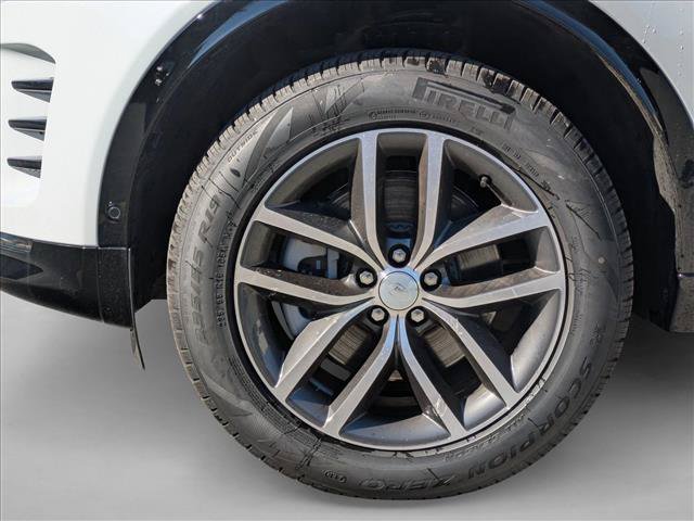 Certified 2026 Land Rover Discovery Sport Landmark AWD/4WD image 10