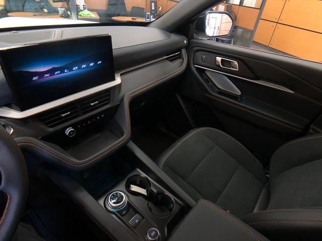 New 2026 Ford Explorer Tremor w/ Tremor Ultimate Package image 18