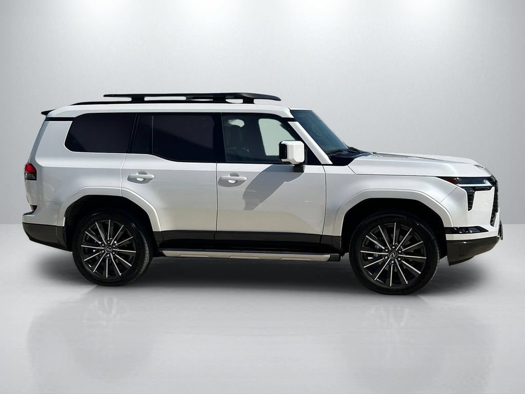 Used 2025 Lexus GX 550 AWD/4WD image 4