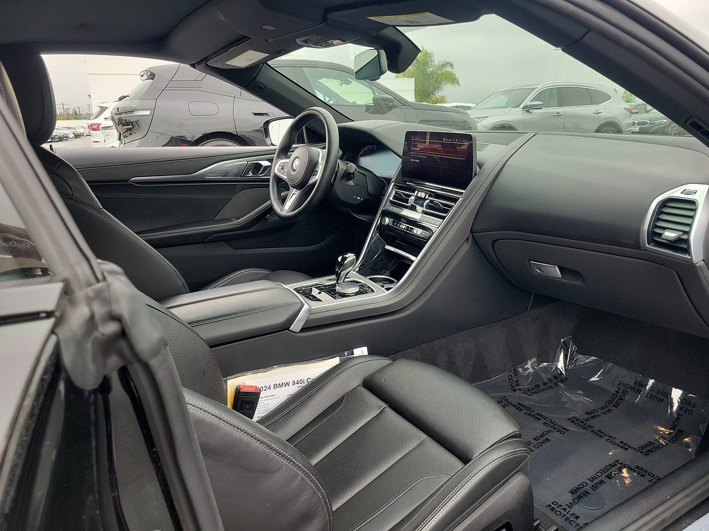 Used 2024 BMW 840i Convertible w/ Driving Assistance Package RWD image 17