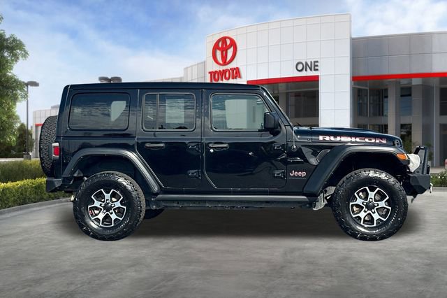 Used 2023 Jeep Wrangler Unlimited Rubicon image 3