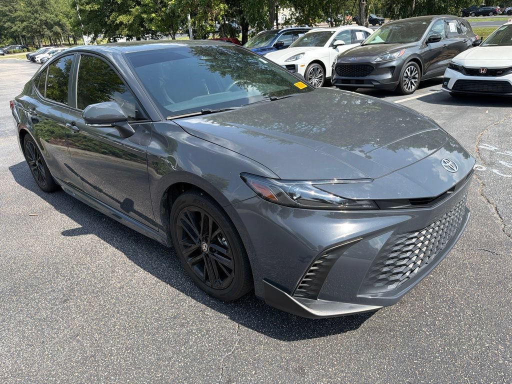 Used 2025 Toyota Camry SE w/ Multimedia Upgrade Package FWD image 4