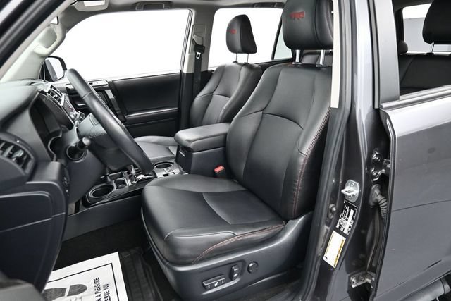 Used 2023 Toyota 4Runner TRD Off-Road Premium w/ Off Road Premium Plus Package AWD/4WD image 11