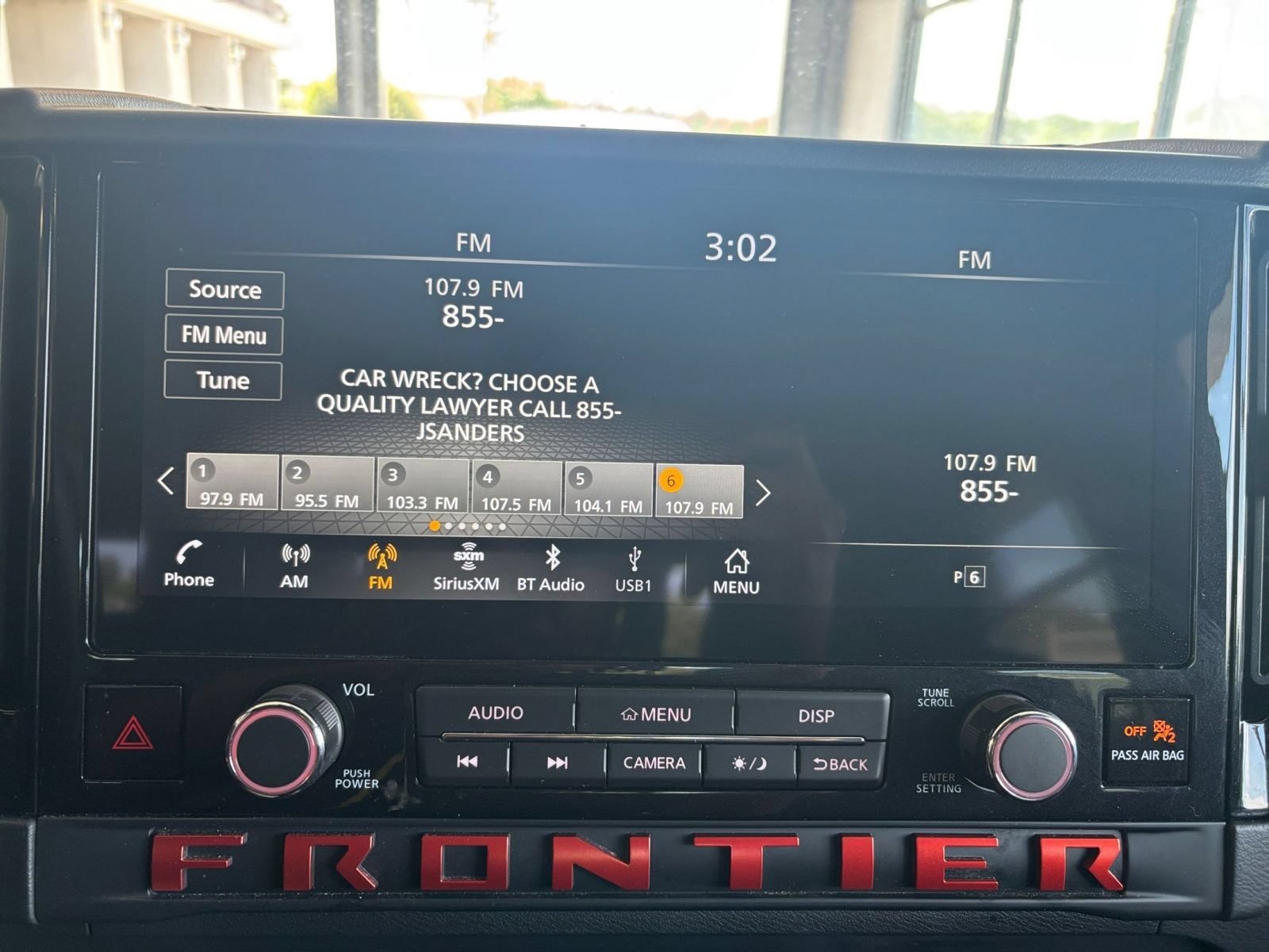 Used 2026 Nissan Frontier PRO-4X AWD/4WD image 19