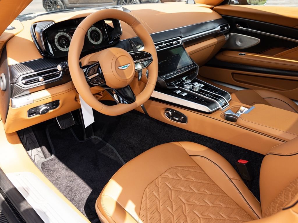 New 2026 Aston Martin Vanquish RWD image 24