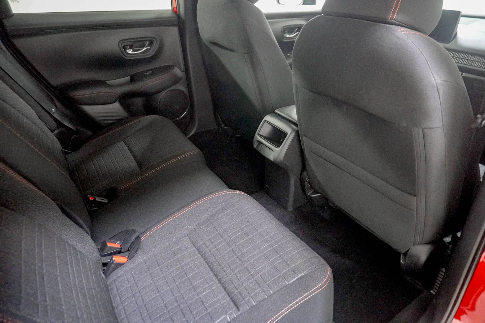 Certified 2026 Honda HR-V Sport image 32
