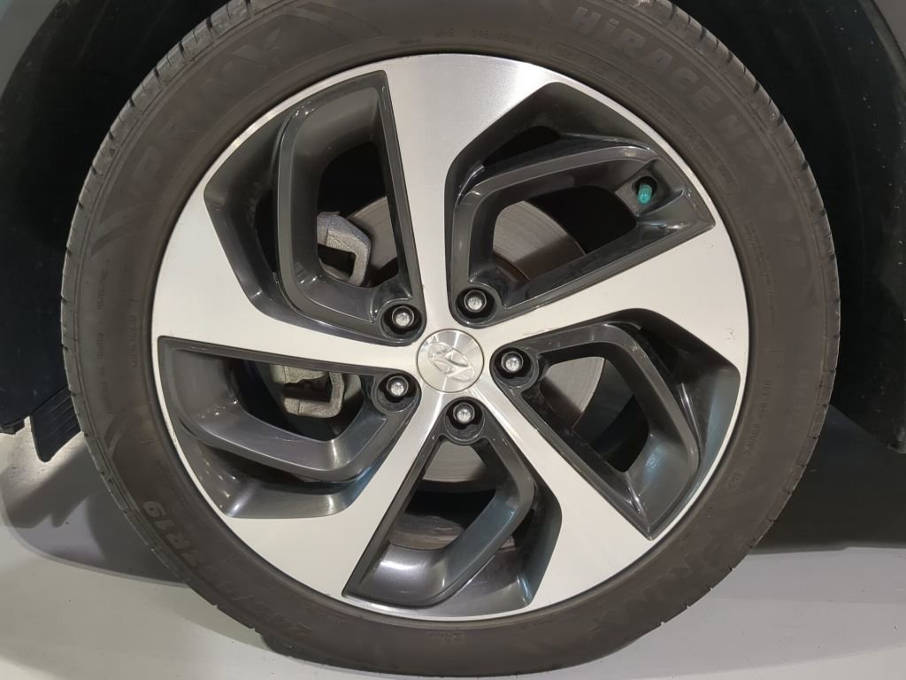 Used 2016 Hyundai Tucson Limited w/ Option Group 03 image 9