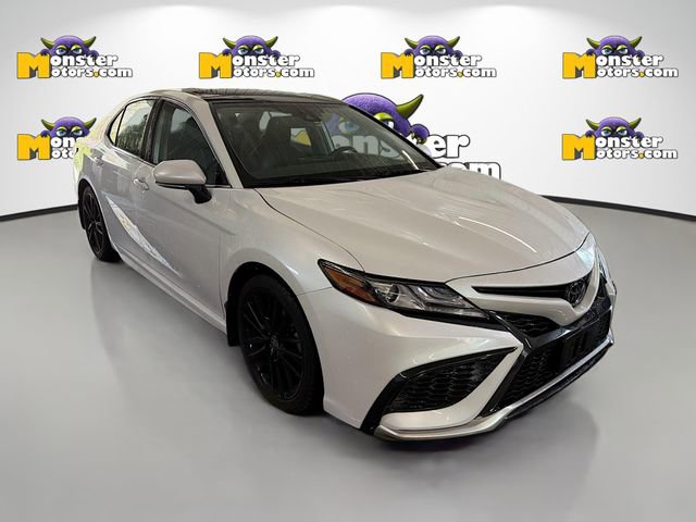 Used 2023 Toyota Camry XSE AWD/4WD image 3