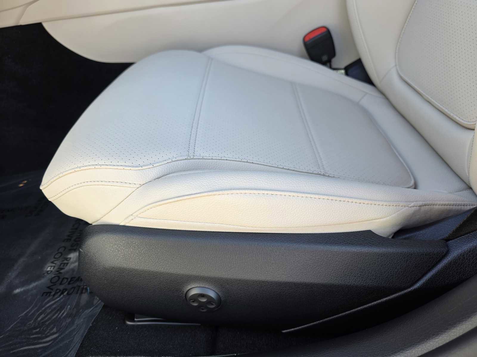 New 2026 Mercedes-Benz C 300 Sedan image 15