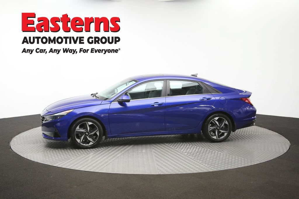Used 2022 Hyundai Elantra SEL w/ Convenience + Premium Package FWD image 60