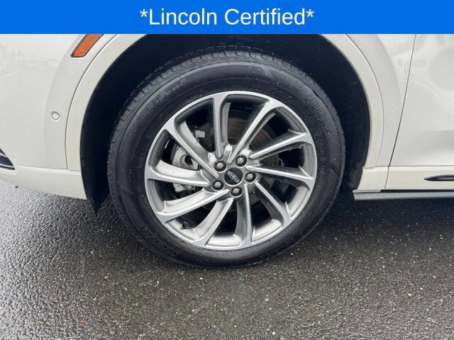 Certified 2022 Lincoln Corsair Grand Touring AWD/4WD image 11