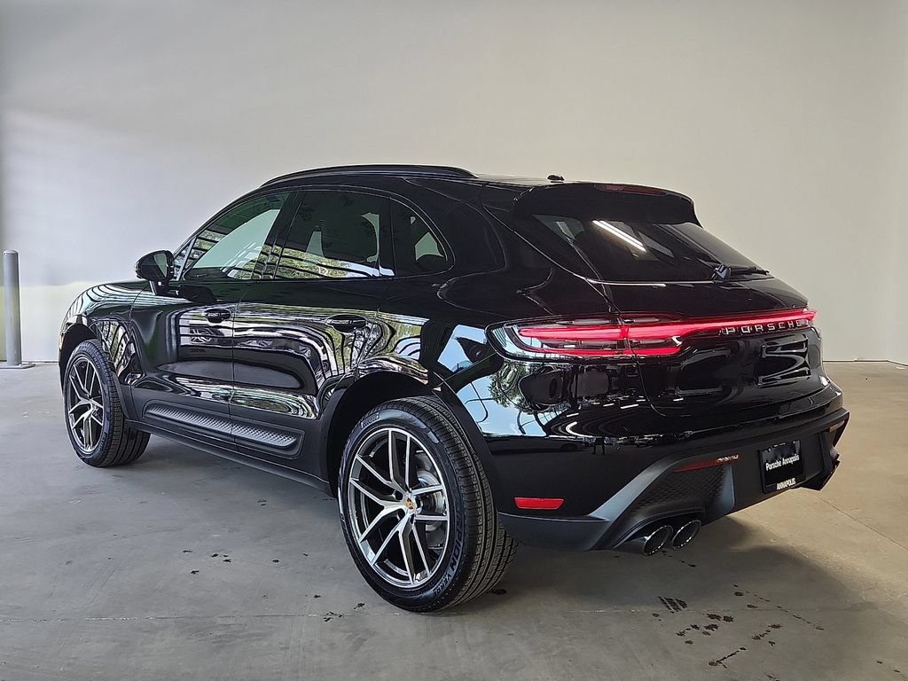 New 2026 Porsche Macan AWD/4WD image 3