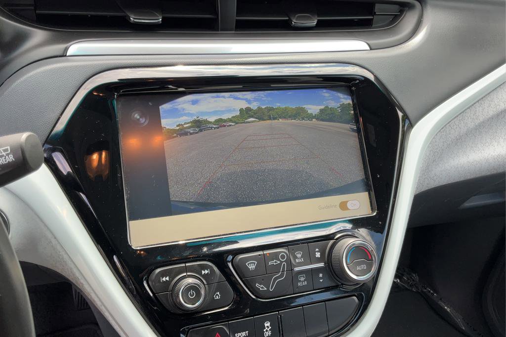 Used 2020 Chevrolet Bolt LT FWD image 17