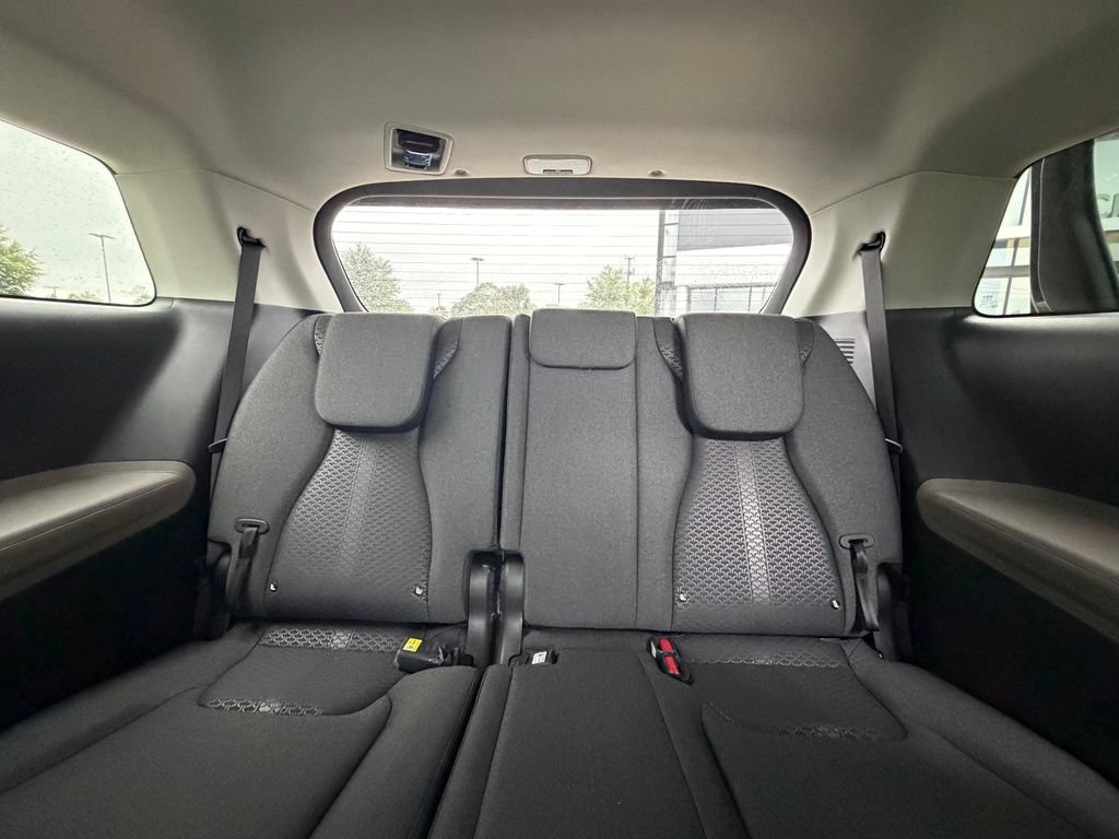 New 2026 Kia Carnival LX FWD image 30