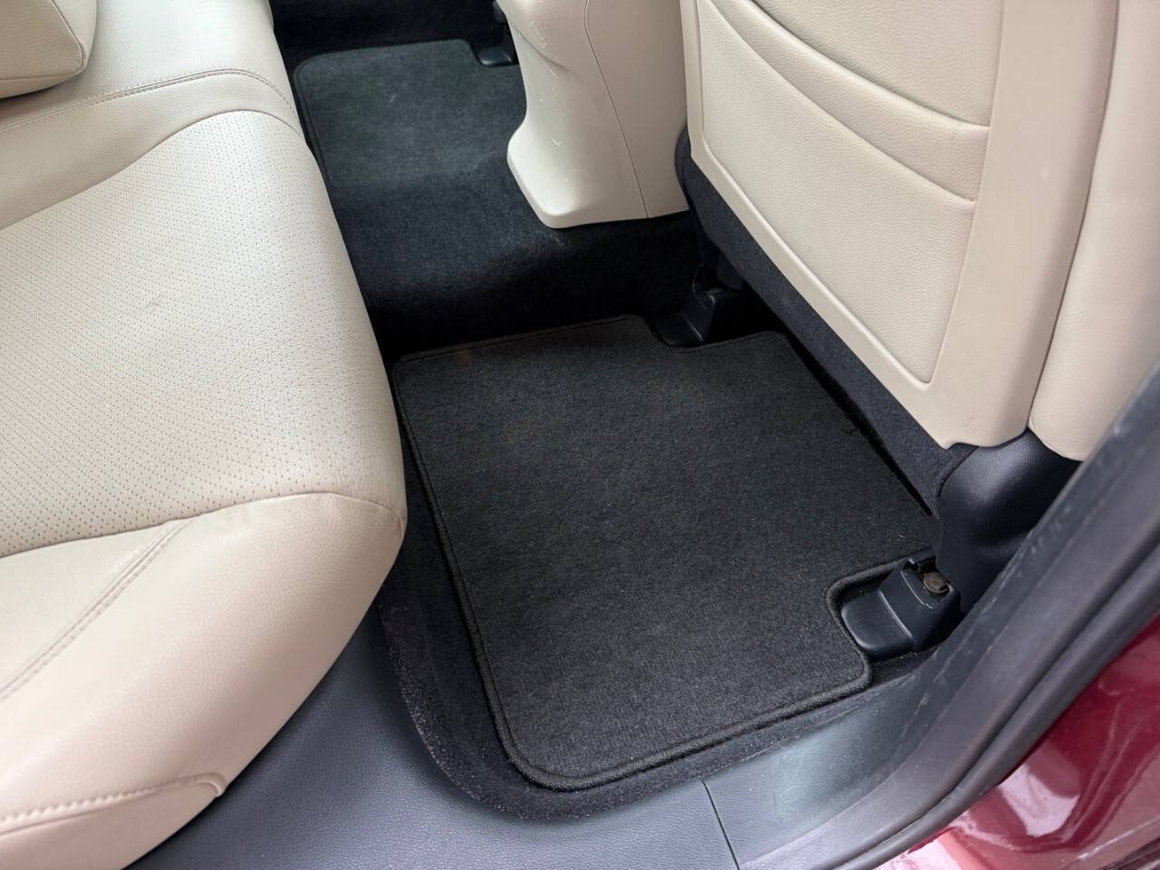 Used 2013 Honda Accord EX-L image 16