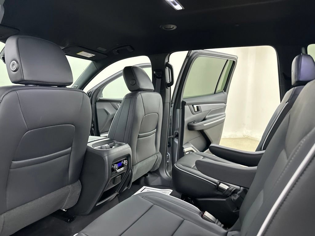New 2027 Buick Enclave Sport Touring w/ Power Package AWD/4WD image 32