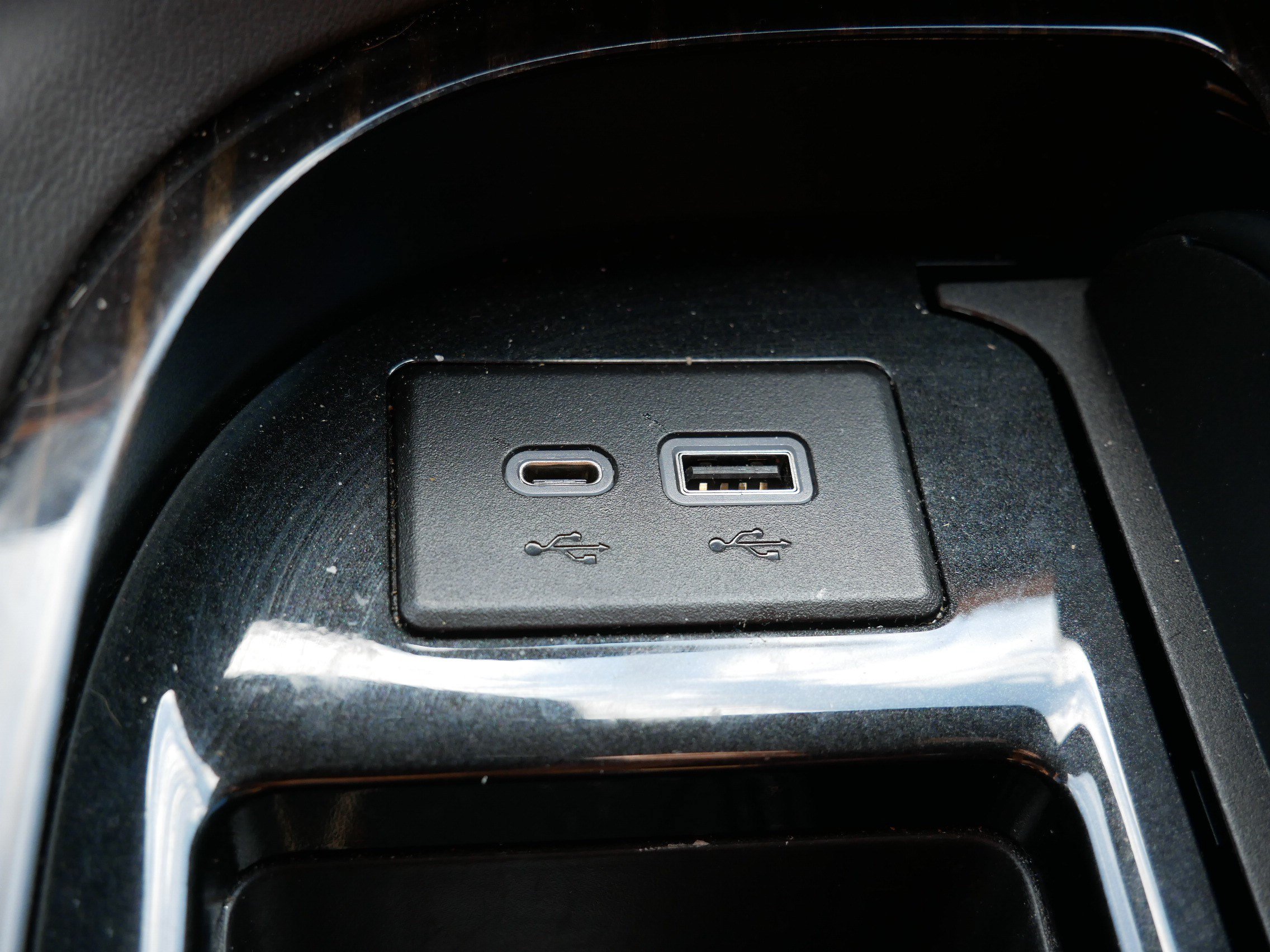 Used 2023 Cadillac Escalade Sport AWD/4WD image 32