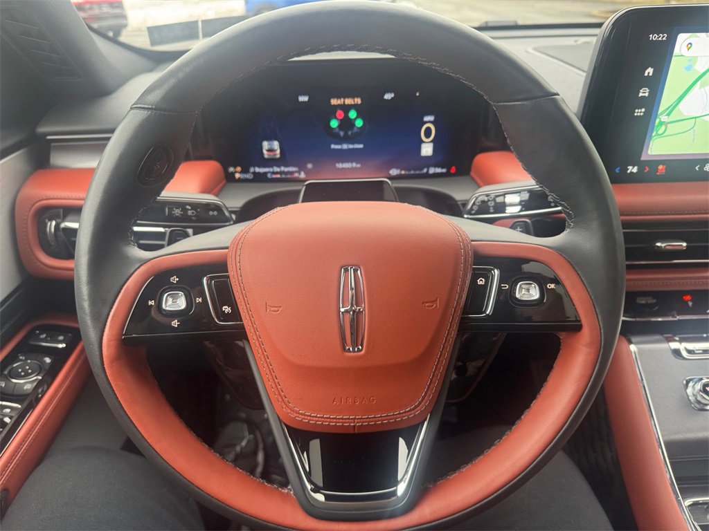 Used 2025 Lincoln Aviator Reserve w/ Equipment Group 201A image 18