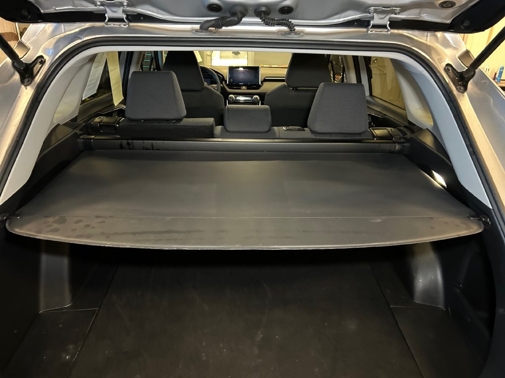 Used 2025 Toyota RAV4 XLE AWD/4WD image 21