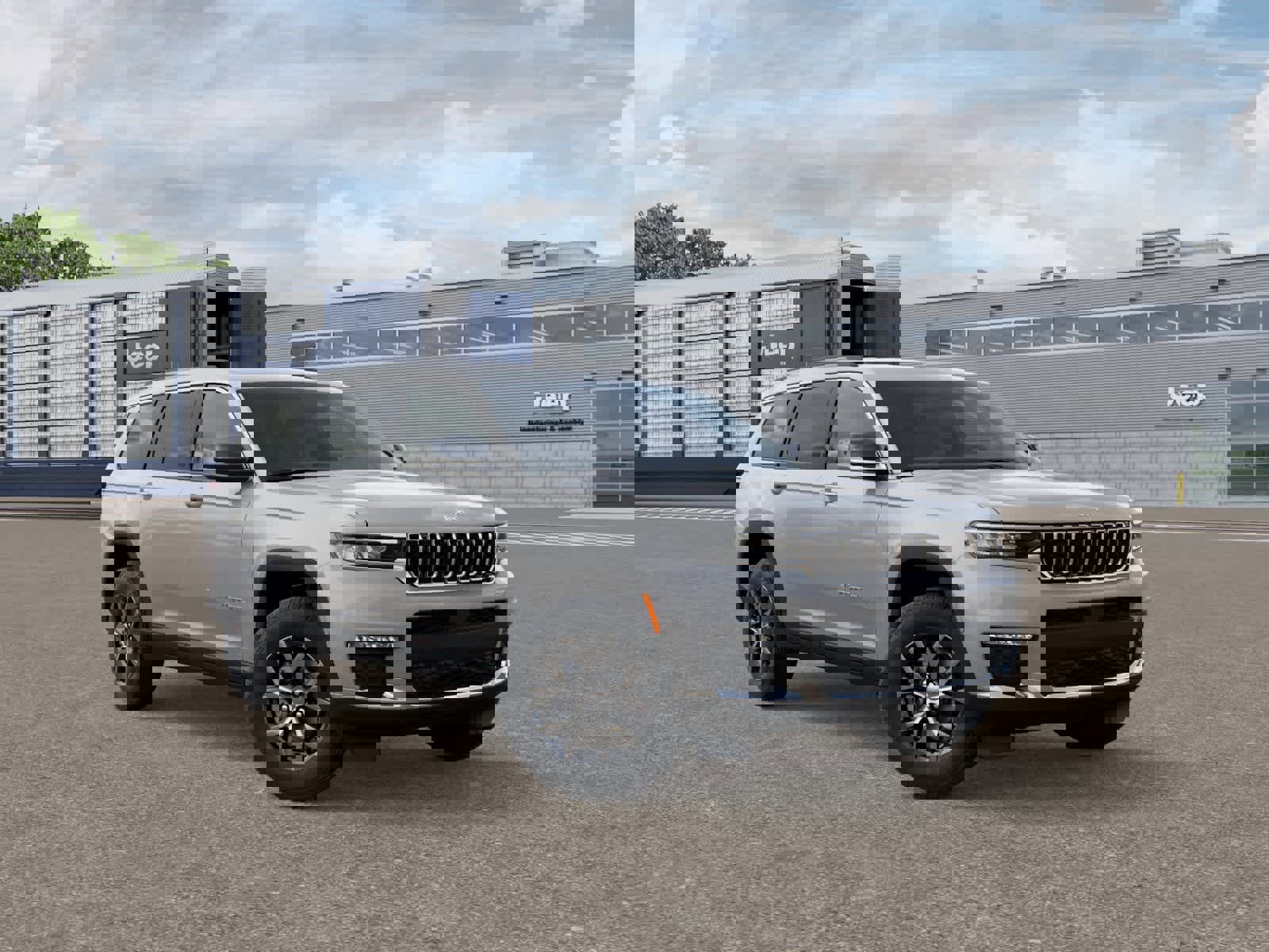 New 2025 Jeep Grand Cherokee L Limited image 3