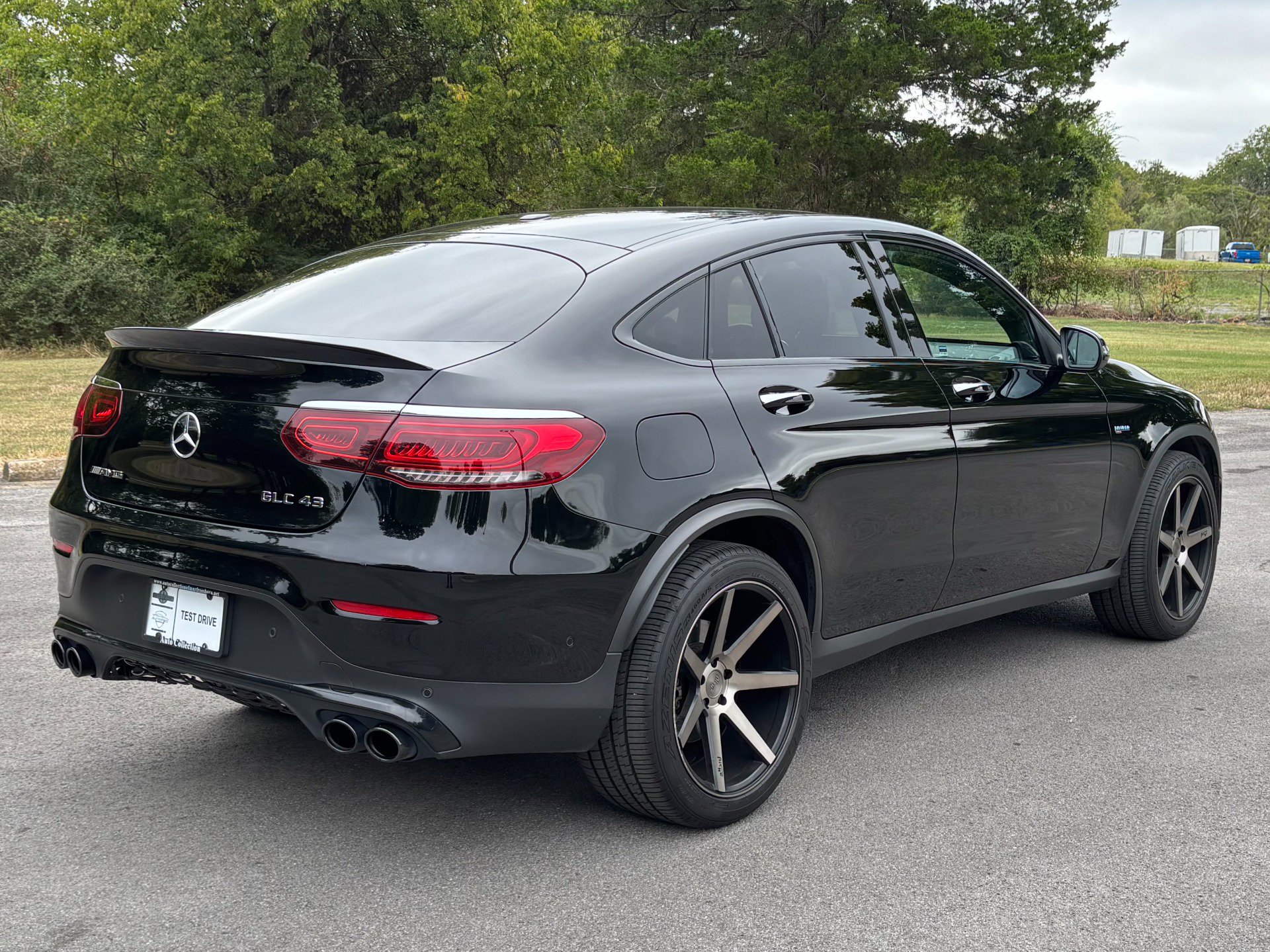 Used 2023 Mercedes-Benz GLC 43 AMG 4MATIC Coupe image 3