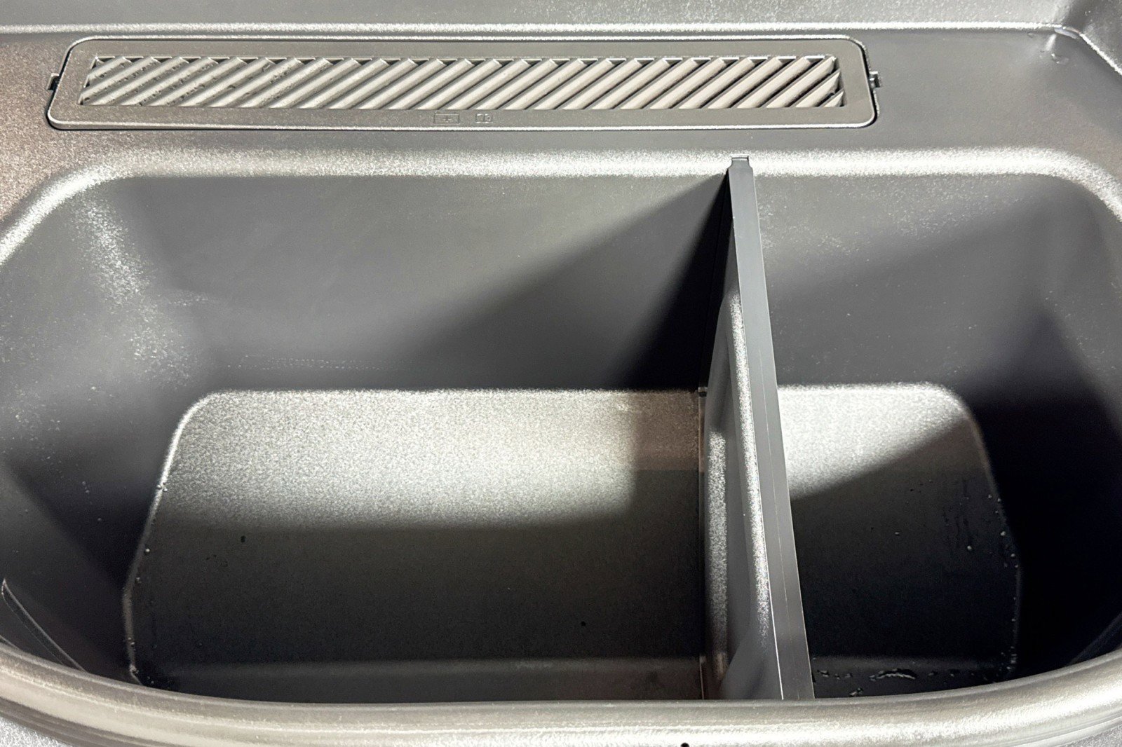 Used 2025 Audi Q6 e-tron Premium w/ Convenience Package image 28