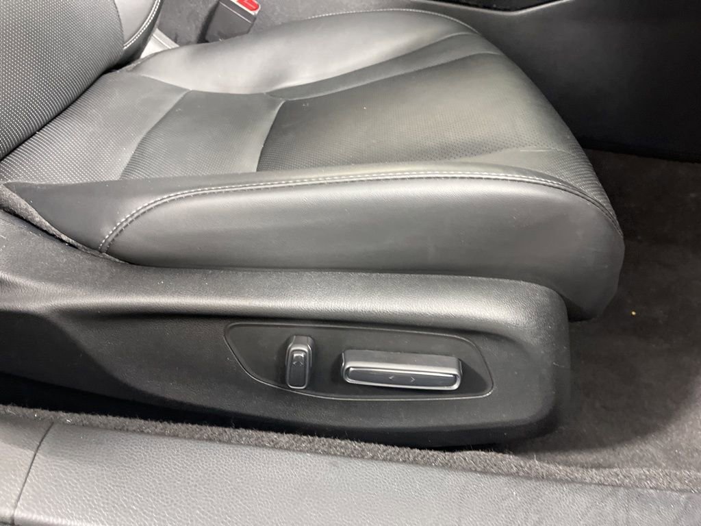 Used 2024 Honda Accord EX-L image 8