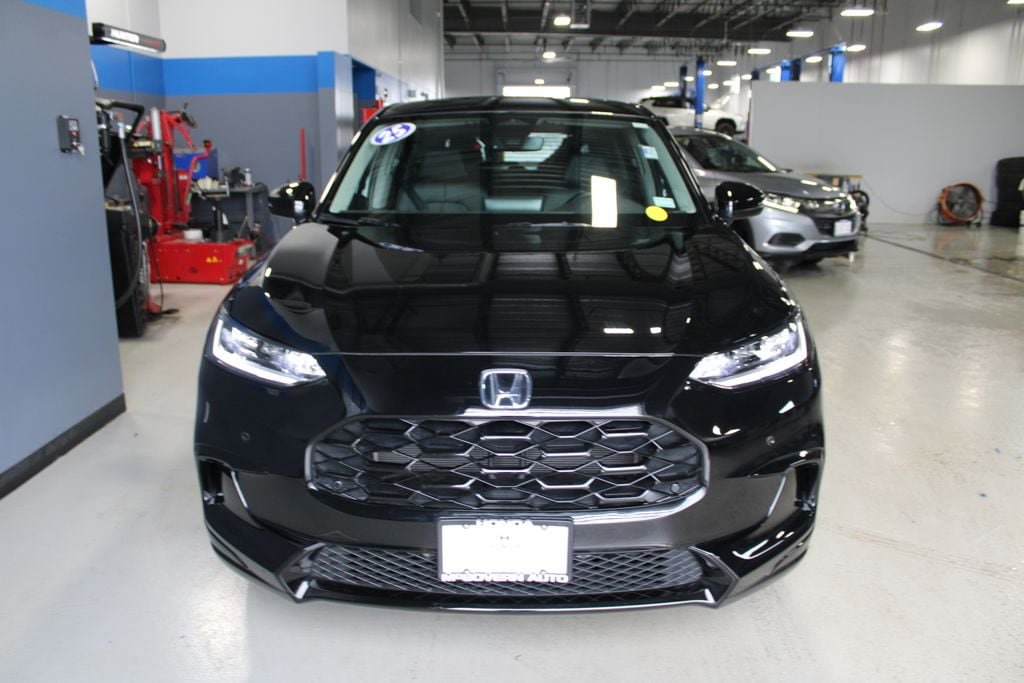 Certified 2025 Honda HR-V EX-L image 3