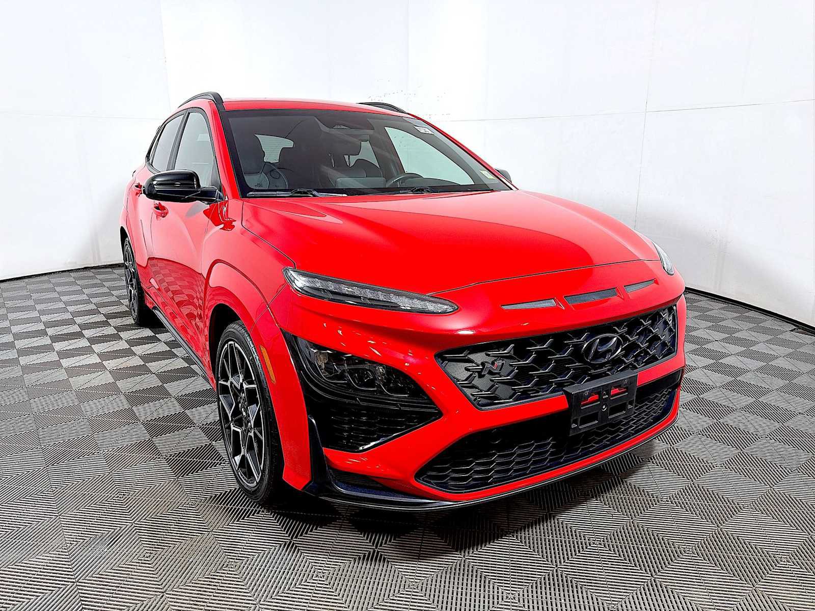 Used 2023 Hyundai Kona N w/ Cargo Package FWD image 2