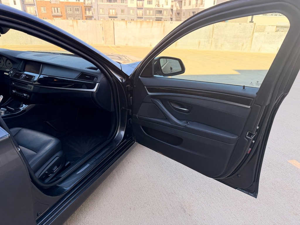 Used 2015 BMW 528i xDrive Sedan image 19