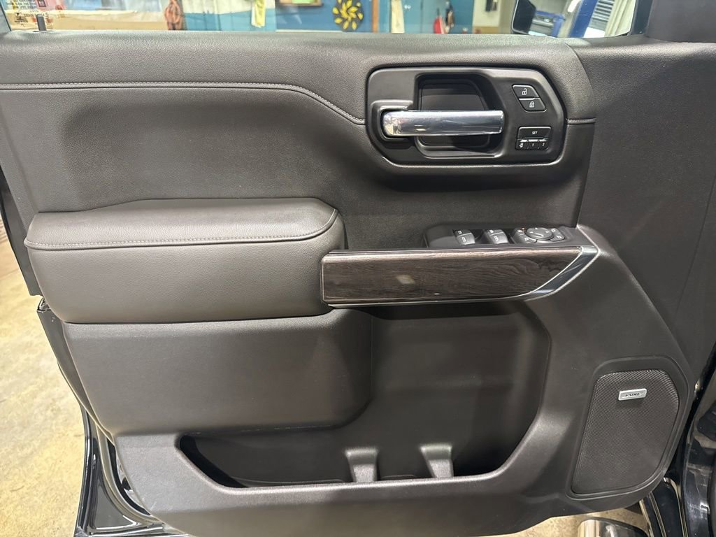 Used 2020 Chevrolet Silverado 1500 LTZ w/ LTZ Premium Package image 20