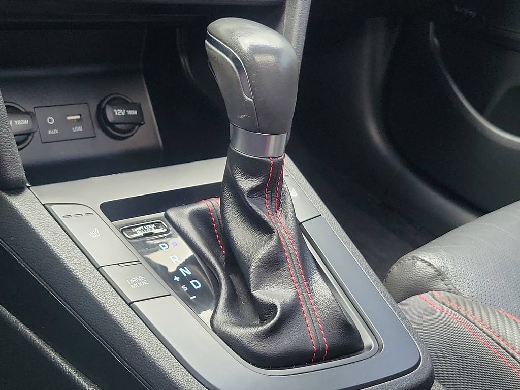 Used 2020 Hyundai Elantra Sport w/ Premium Package 02 FWD image 29