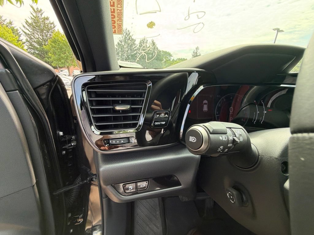 Certified 2024 Lexus NX 250 FWD w/ Towing Package (2000 Lbs) image 18