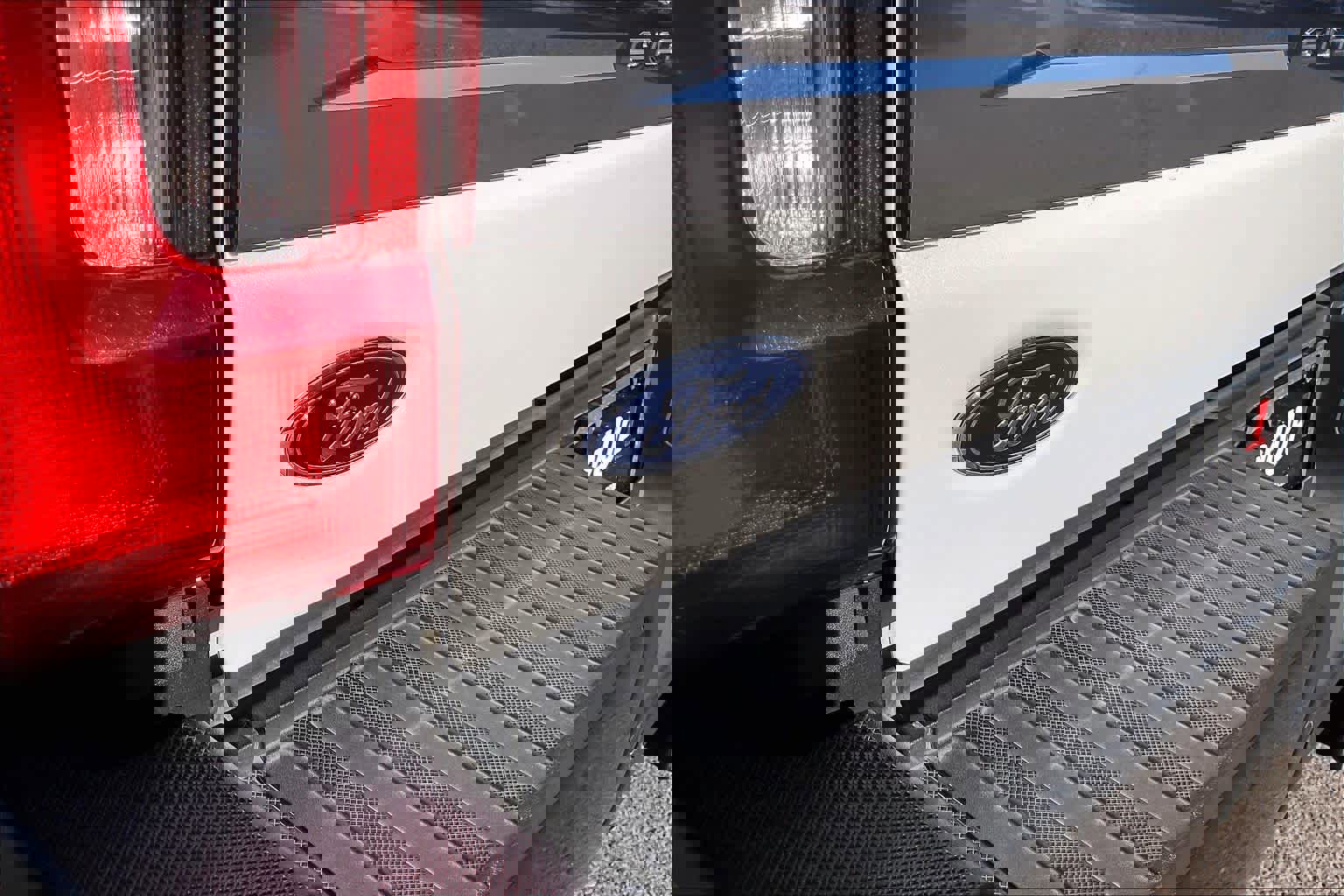 Used 2024 Ford F250 King Ranch image 9