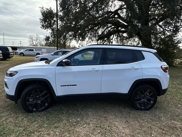New 2026 Jeep Compass Latitude AWD/4WD image 16
